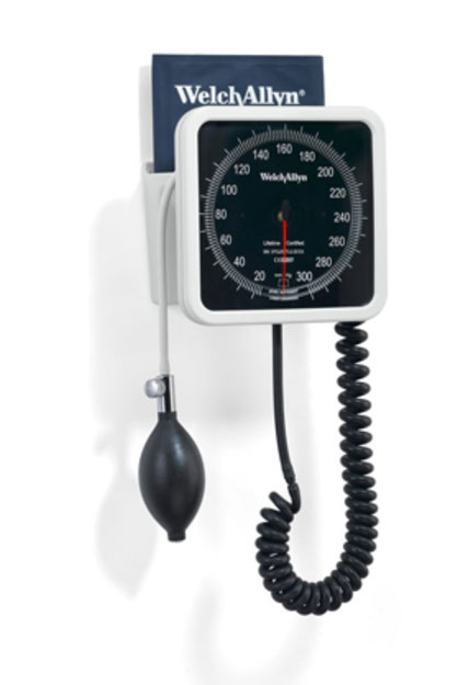 WELCH ALLYN® – SFIGMOMANOMETRO ANEROIDE 767 PORTATILE
